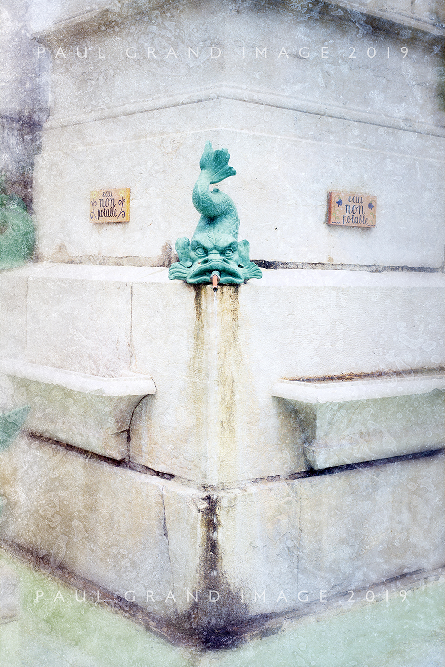 Provencal Fountain
